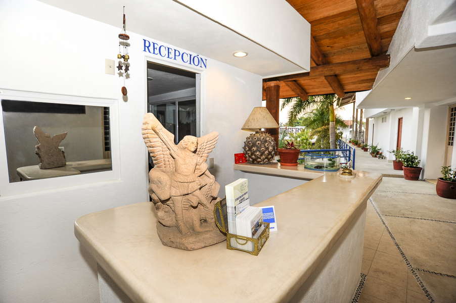 Hotel Suites Ixtapa Plaza, Hotel en Ixtapa-Zihuatanejo