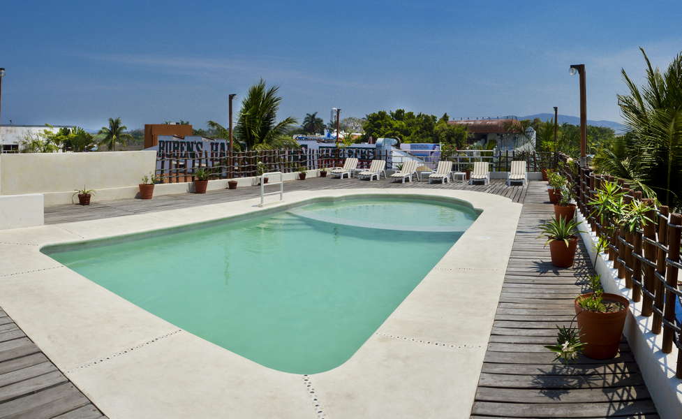 Hotel Suites Ixtapa Plaza, Hotel en Ixtapa-Zihuatanejo